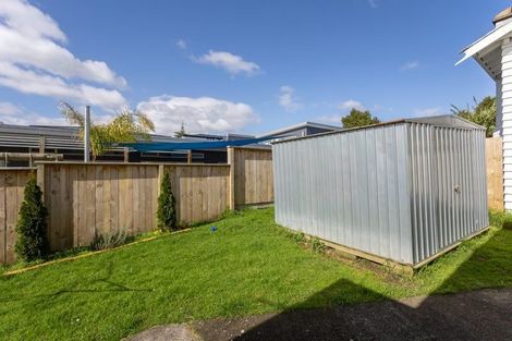 Photo of property in 2/70 Station Road, Papatoetoe, Auckland, 2025