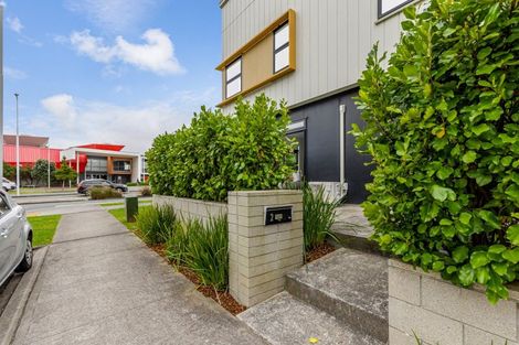 Photo of property in 2 Sidney Wallingford Way, Hobsonville, Auckland, 0616