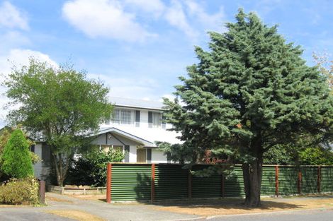 Photo of property in 143 California Drive, Totara Park, Upper Hutt, 5018