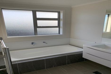 Photo of property in 82 Sylvester Crescent, Flagstaff, Hamilton, 3210