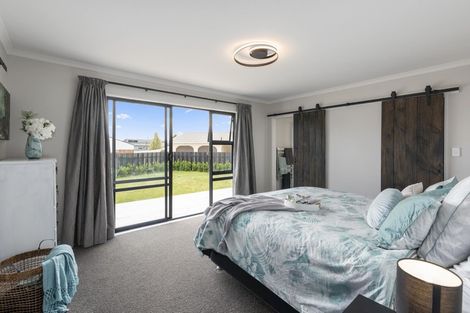 Photo of property in 12 Te Kama Street, Levin, 5510