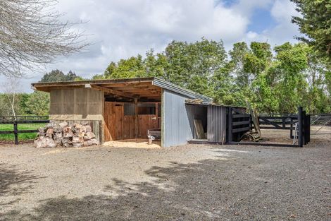 Photo of property in 80 Avenue North Road, Levin, 5510