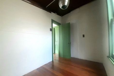 Photo of property in 49 Phillips Street, Tikokino, 4273