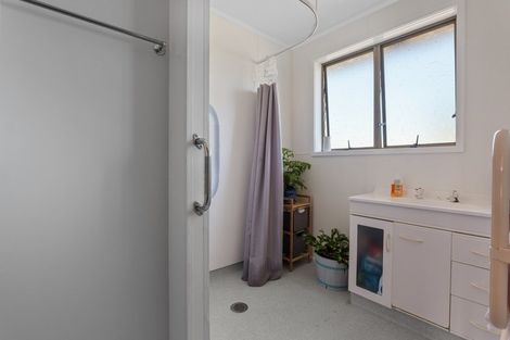 Photo of property in 4 Totara Crescent, Hawera, 4610