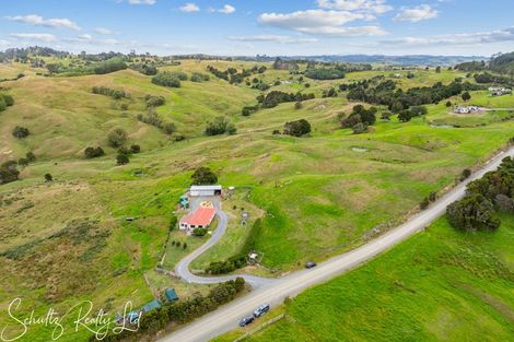 Photo of property in 178 Heatley Road, Whakapirau, Maungaturoto, 0583