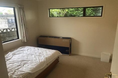 Photo of property in 321 Mangorei Road, Merrilands, New Plymouth, 4312