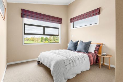 Photo of property in 16 Sheriff Place, Riverlea, Hamilton, 3216