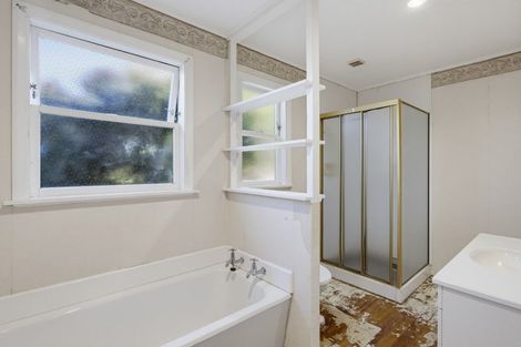 Photo of property in 23 Tui Road, Raumati Beach, Paraparaumu, 5032
