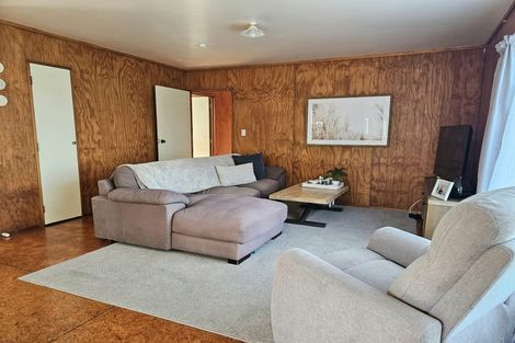 Photo of property in 10 Carlton Road, Pukekohe, 2120