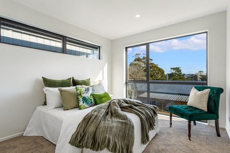 Photo of property in 23a West Harbour Drive, West Harbour, Auckland, 0618