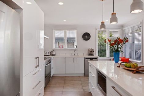 Photo of property in 1/6 Penhelig Place, Burnside, Christchurch, 8053