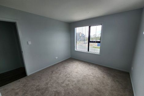 Photo of property in 106 Te Oneroa Way, Long Bay, Auckland, 0630