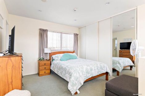 Photo of property in 33b Florence Avenue, Orewa, 0931