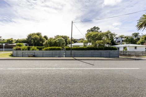 Photo of property in 79 Awanui Street, Merrilands, New Plymouth, 4312
