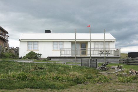 Photo of property in 86 Kahukura Avenue, Waitarere Beach, Levin, 5510