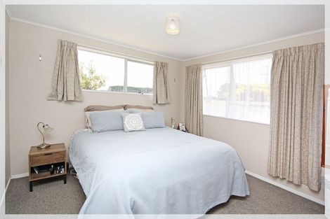 Photo of property in 14 Punga Street, Tangimoana, 4822