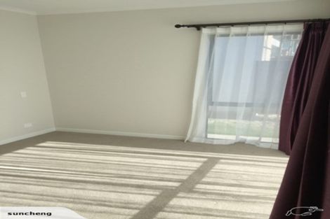 Photo of property in 10 Grey Warbler Road, Hobsonville, Auckland, 0616