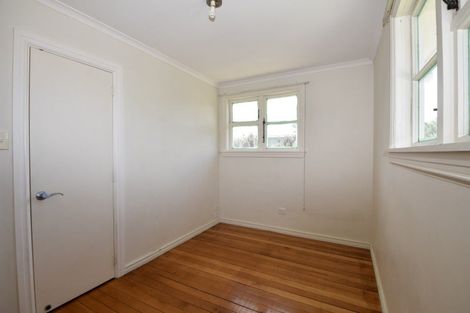 Photo of property in 37 Lincoln Road, Carterton, 5713