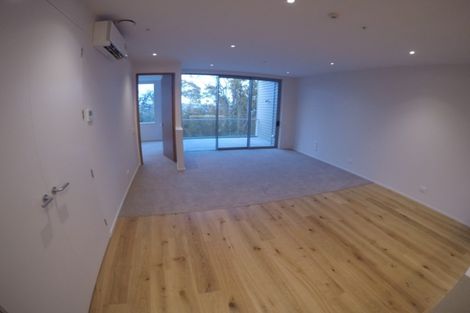 Photo of property in 203/585 Beach Road, Rothesay Bay, Auckland, 0630