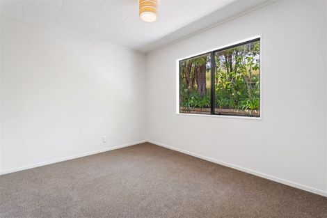 Photo of property in 79 Yorke Road, Haruru, 0204