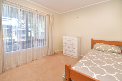 Photo of property in 81 Vipond Road, Stanmore Bay, Whangaparaoa, 0932