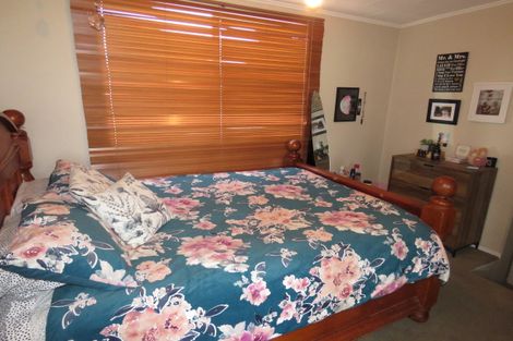 Photo of property in 13 Murphy Street, Strathern, Invercargill, 9812