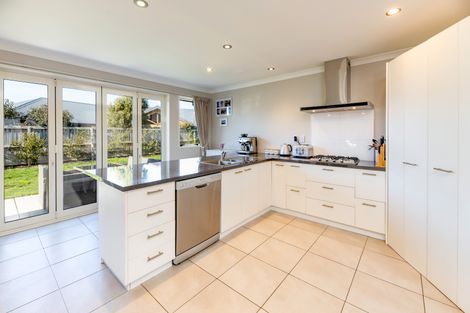 Photo of property in 52 Beaumont Drive, Rolleston, 7614