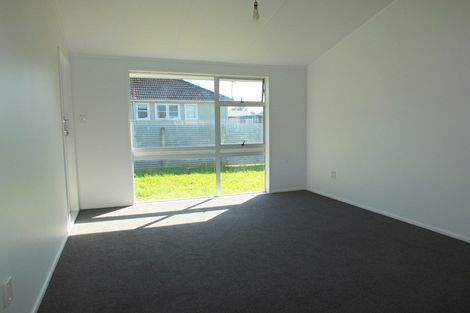 Photo of property in 33a Avenue Road, Foxton, 4814