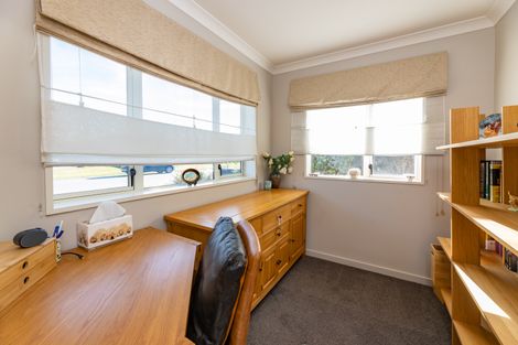 Photo of property in 52 Beaumont Drive, Rolleston, 7614