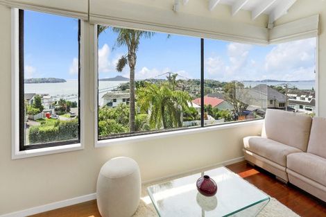 Photo of property in 10 Takutai Avenue, Bucklands Beach, Auckland, 2012