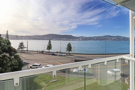 Photo of property in The Capital, 10/370 Oriental Parade, Oriental Bay, Wellington, 6011