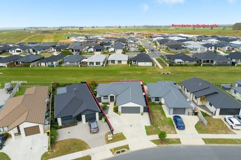 Photo of property in 77 Te Kio Crescent, Papamoa Beach, Papamoa, 3118