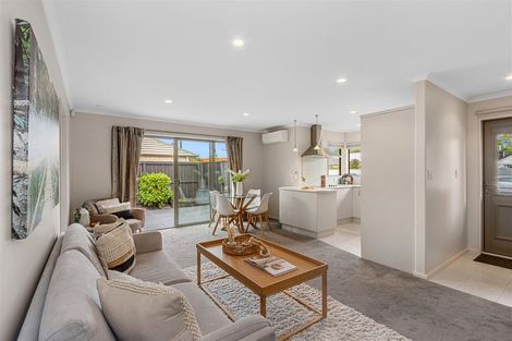 Photo of property in 1/241 Matsons Avenue, Papanui, Christchurch, 8053