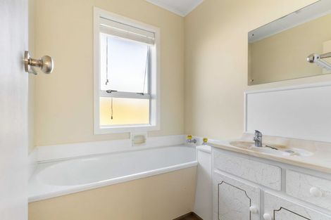 Photo of property in 312 Williamson Road, Whangamata, 3620