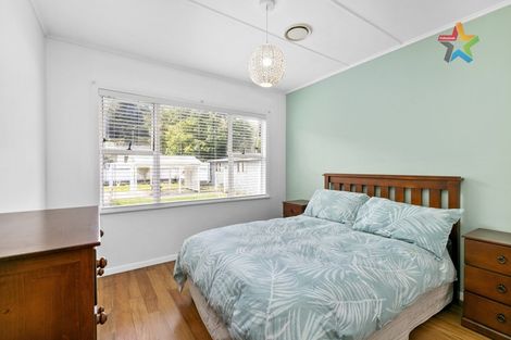 Photo of property in 69 Peel Place, Wainuiomata, Lower Hutt, 5014