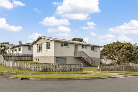 Photo of property in 19 Rangitake Drive, Spotswood, New Plymouth, 4310