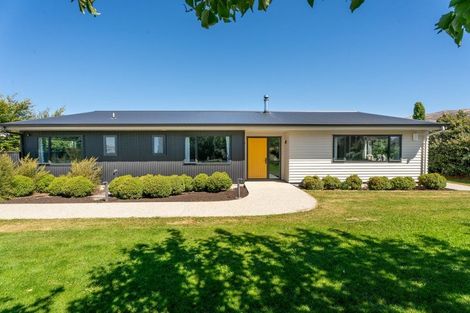 Photo of property in 25 Hall Road, Bannockburn, Cromwell, 9384