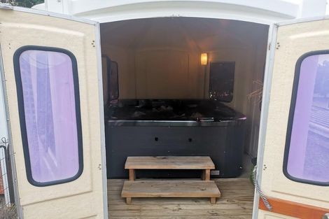 Photo of property in 208 Saint Patricks Row, Thames, 3500