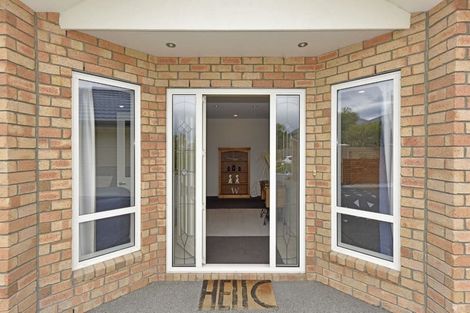 Photo of property in 17 Armour Place, Halswell, Christchurch, 8025