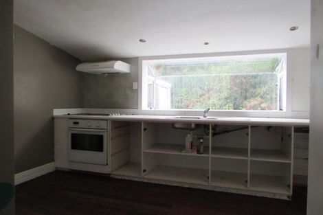 Photo of property in 70 Oxford Street, Lyttelton, 8082