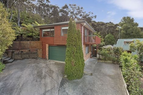 Photo of property in 1/8 Dee Place, Torbay, Auckland, 0630