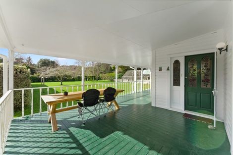 Photo of property in 12 County Road, Otaki, 5512