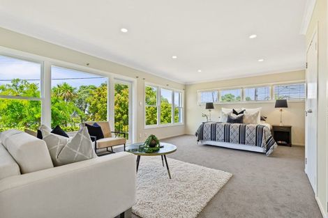 Photo of property in 36 Montgomery Avenue, Rothesay Bay, Auckland, 0630