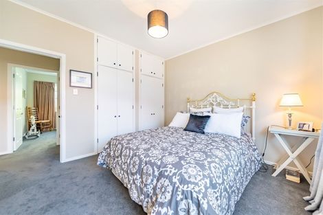 Photo of property in 68 Queens Grove, Hutt Central, Lower Hutt, 5010