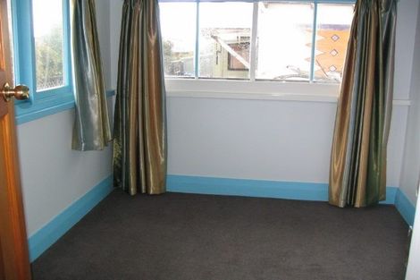 Photo of property in 27 Horotutu Road, Greenlane, Auckland, 1061