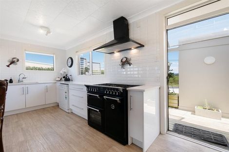 Photo of property in 151 Pukehina Parade, Pukehina, Te Puke, 3189