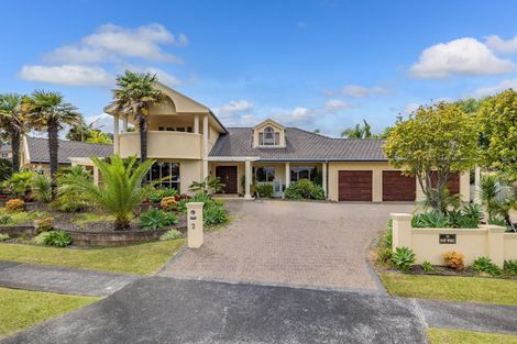 Photo of property in 2 Anaheim Boulevard, Shamrock Park, Auckland, 2016