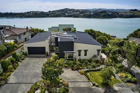 Photo of property in 95 Seaview Road, Paremata, Porirua, 5024