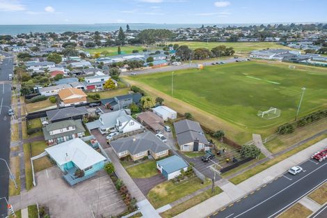 Photo of property in 563 Maunganui Road, Mount Maunganui, 3116