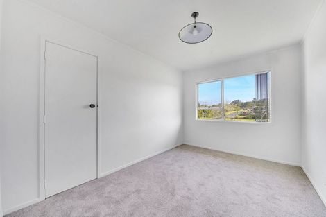 Photo of property in 6 Deacon Road, Riverhead, Kumeu, 0892